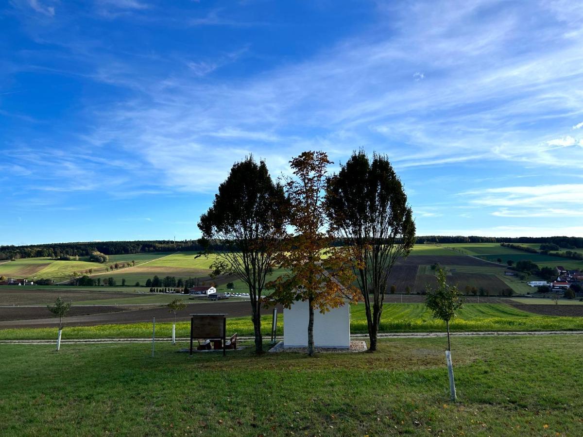 Ferienwohnung Im Usseltal - Zirben Spa - Monheimer Alb - Altmuehltal - Familie Geyer Daiting Monheim  Экстерьер фото